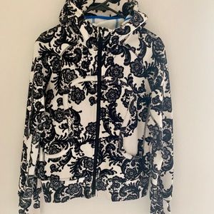 Lululemon black and white hoodie